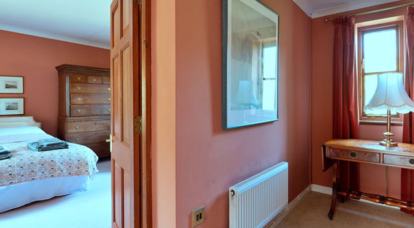 Photo of Cwmfron House