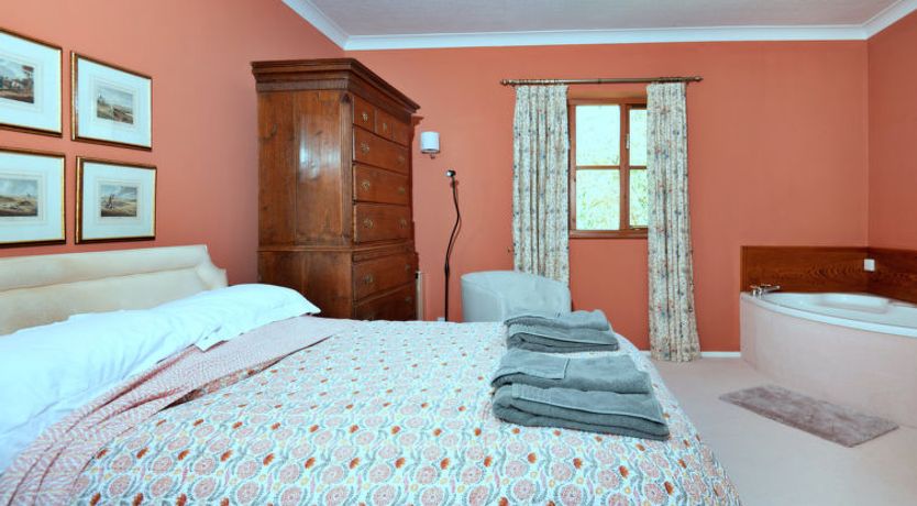 Photo of Cwmfron House