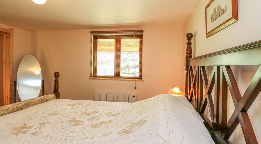 Photo of The Log Cabin