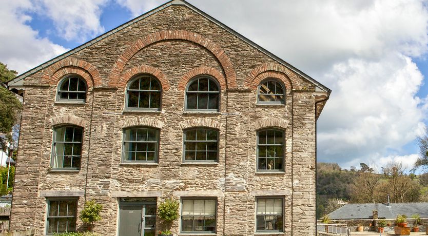 Photo of 9 The Pottery