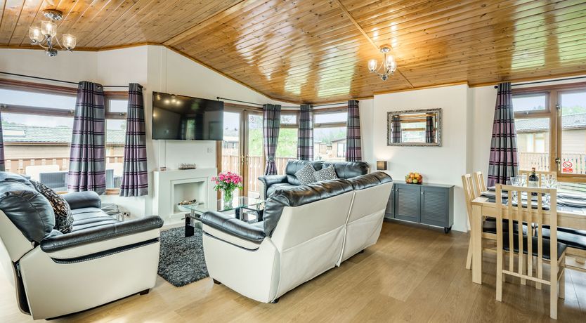 Photo of Lakeview Lodge