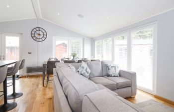 Lakes Lodge Holiday Home