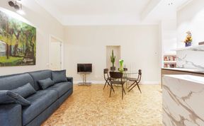 Photo of Milanese Aura