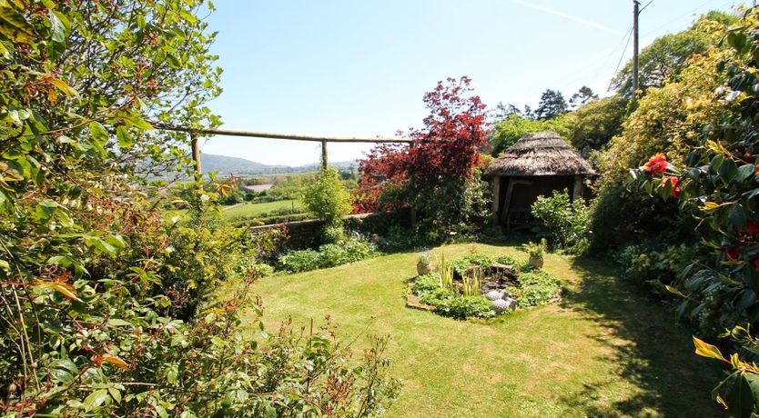 Photo of Chapel Knap, Porlock Weir