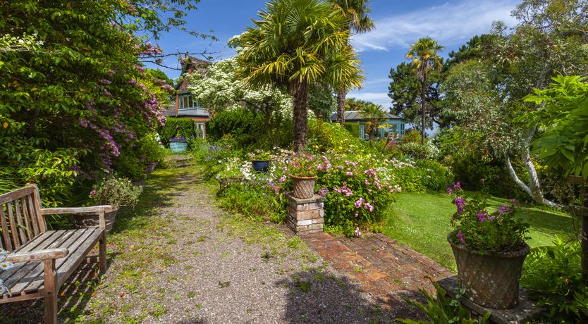 Photo of Chapel Knap, Porlock Weir