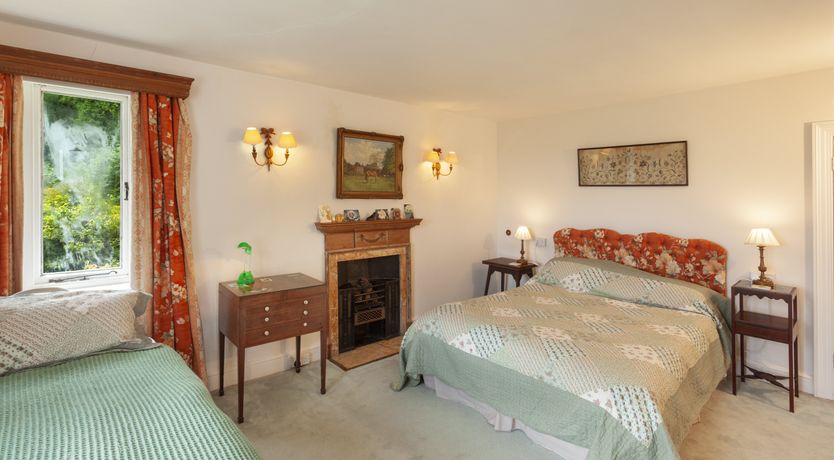 Photo of Chapel Knap, Porlock Weir