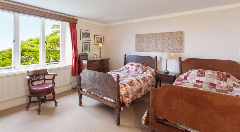 Photo of Chapel Knap, Porlock Weir