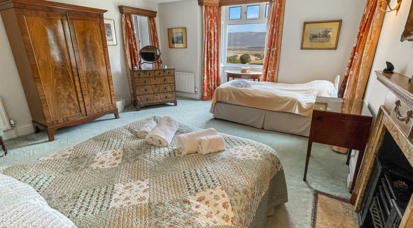 Photo of Chapel Knap, Porlock Weir