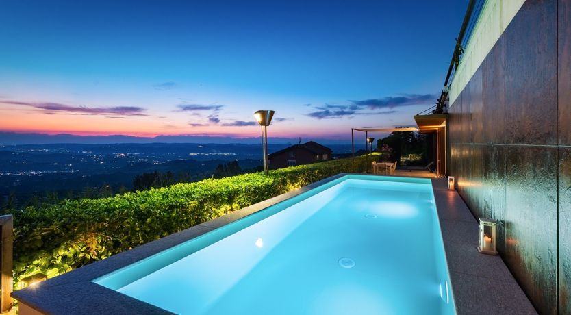 Photo of Opulent Panorama