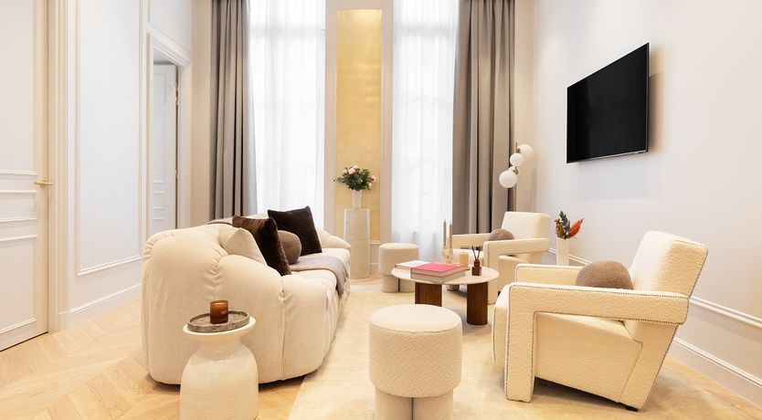 Photo of Luminous Paris