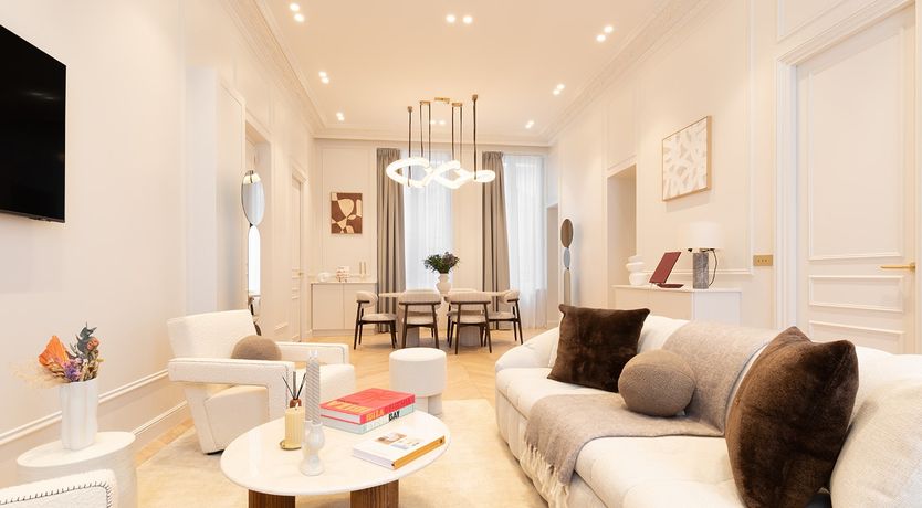 Photo of Luminous Paris