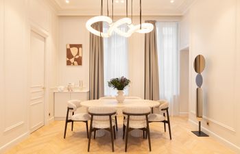 Luminous Paris Holiday Home