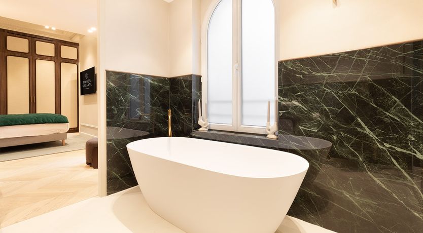 Photo of Luminous Paris