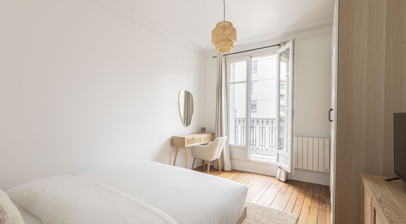 Photo of Paris Perch