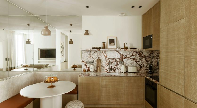 Photo of A Parisian Beauty