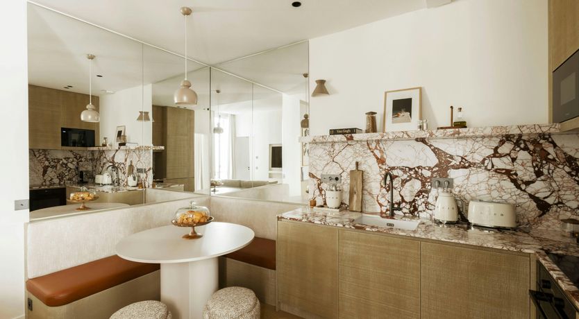 Photo of A Parisian Beauty