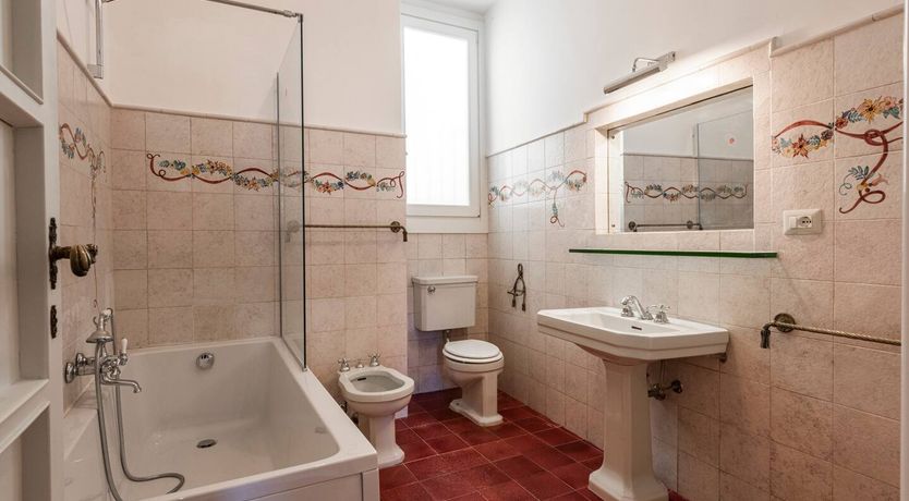 Photo of A Vivid Place