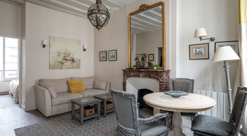 Photo of Art & Literature