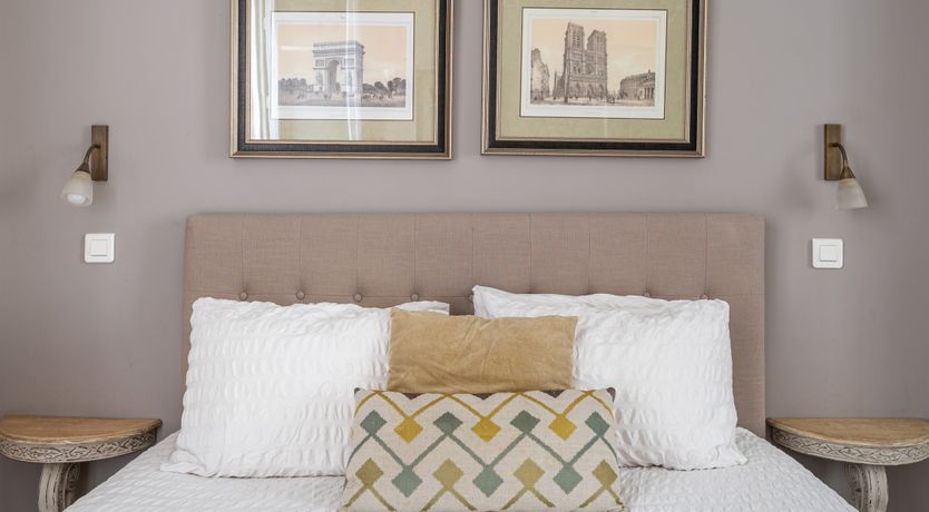 Photo of Art & Literature