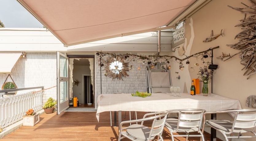 Photo of The Lake Muse