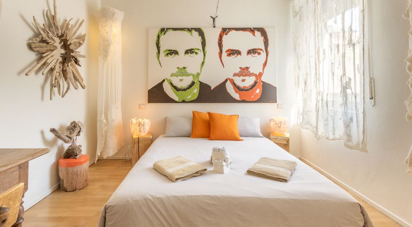 Photo of The Lake Muse