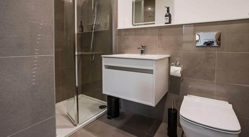 Photo of King of Manchester