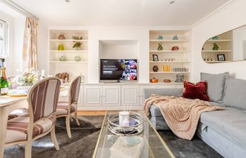 Palaces & Gardens Holiday Home
