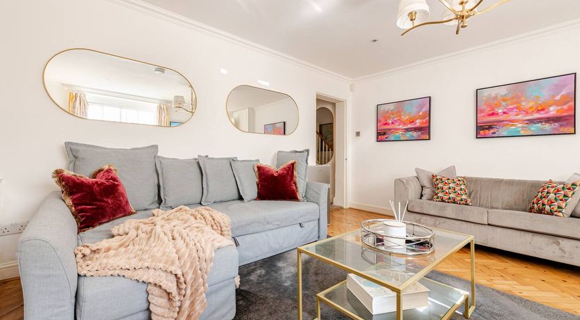 Photo of Palaces & Gardens