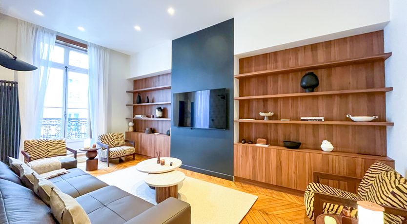 Photo of Champs-Élysées Luxury