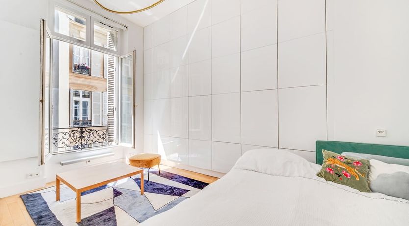 Photo of Elegant Outlook