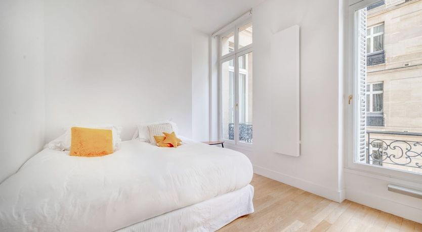 Photo of Elegant Outlook