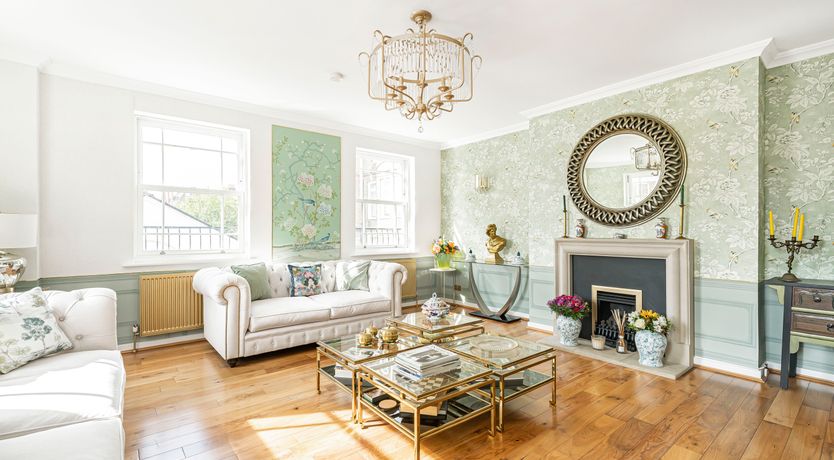 Photo of A Sloane Tale