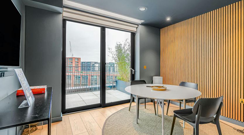 Photo of King of Swing