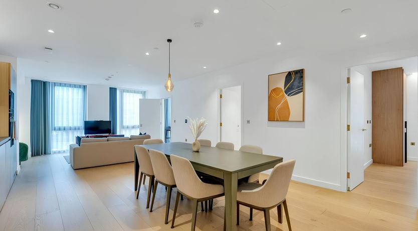 Photo of King of Swing