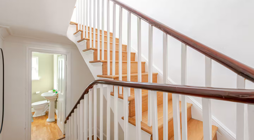 Photo of Victoria's Crown