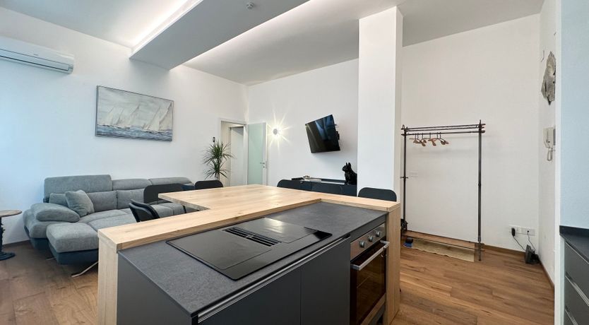 Photo of Marina Style