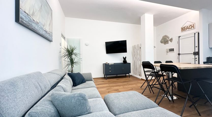 Photo of Marina Style