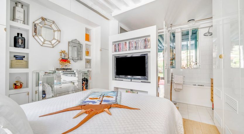 Photo of Emerald Garden