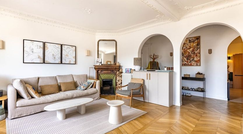 Photo of Noble Jewel