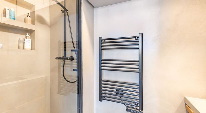 Photo of Noble Jewel