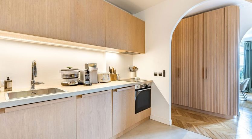 Photo of Noble Jewel