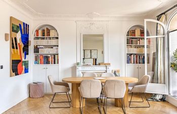 Noble Jewel Holiday Home