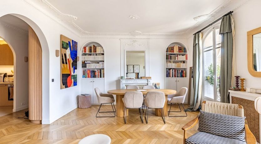 Photo of Noble Jewel