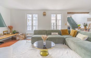 A Parisian Find Holiday Home