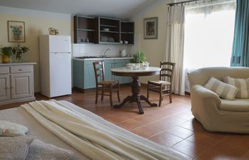 Tuscany Woods Holiday Home