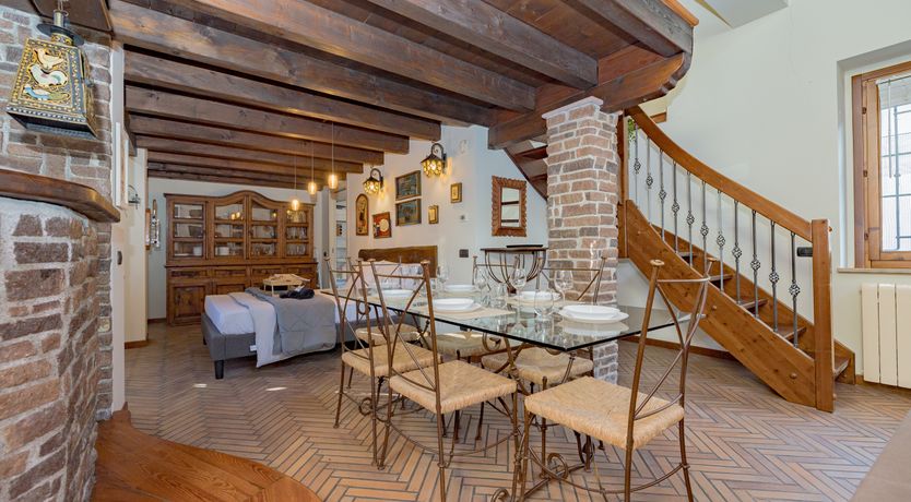 Photo of Mezzanine Milan