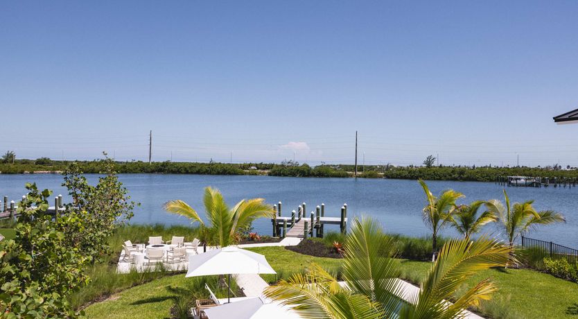 Photo of Waterfront Pearl