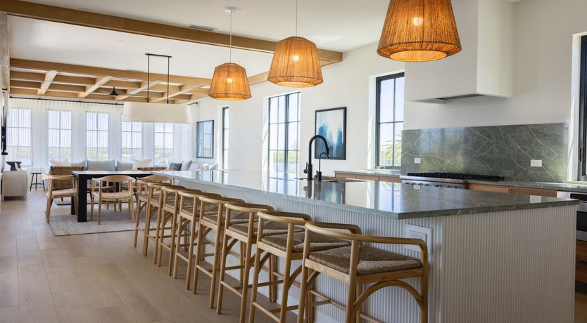 Photo of Waterfront Pearl