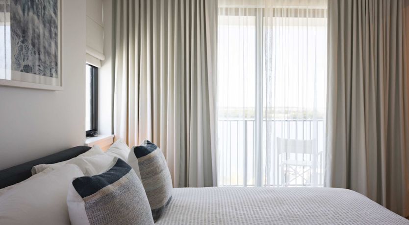 Photo of Waterfront Pearl