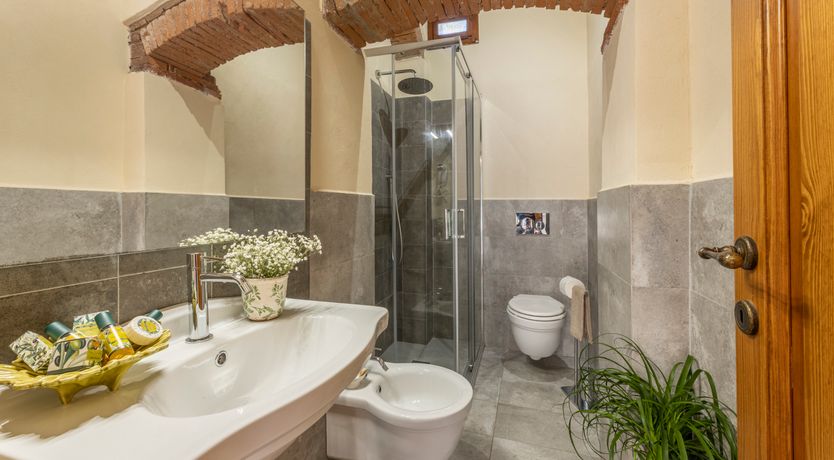 Photo of Wisteria Walk